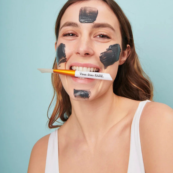 Carbone Glace Deep Cleaning Mask - RARE Paris